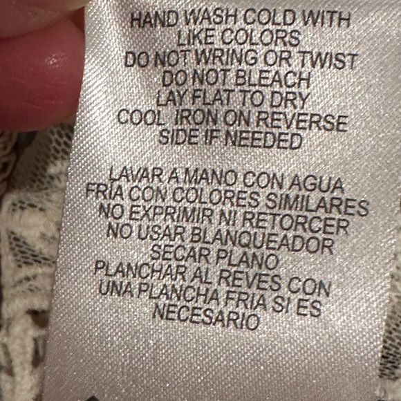 Rewind Gray Red Winter Sweater Bottom Lace Snowflakes Longer In Back SZ XS - Picture 10 of 13